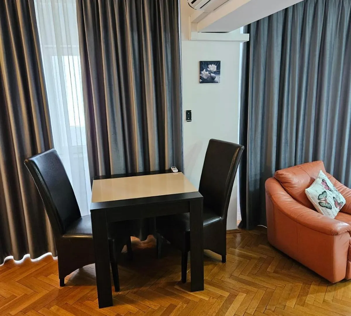Studio Margot Centre Bucharest Apartment Romania